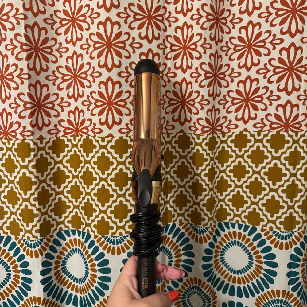 Conair 1 1/4 inch Curling Iron